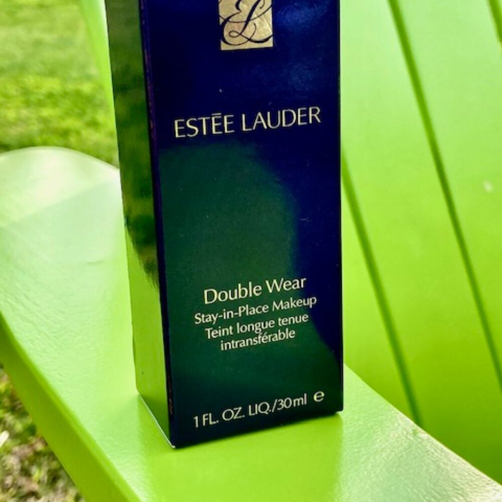 Estee Lauder Double Wear Foundation 6W2 color